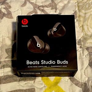 Beats studio buds